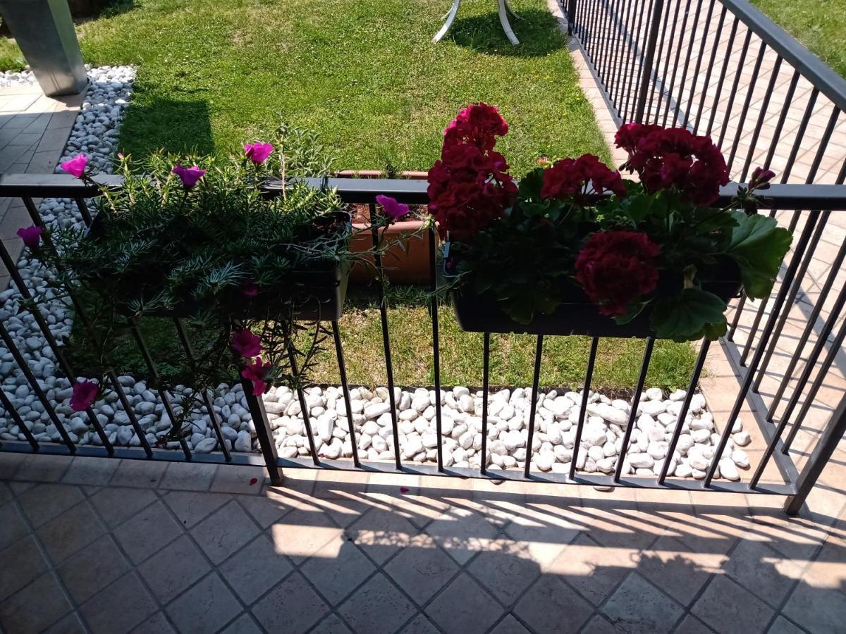 Oxy Holiday Home Iseo Ngoại thất bức ảnh